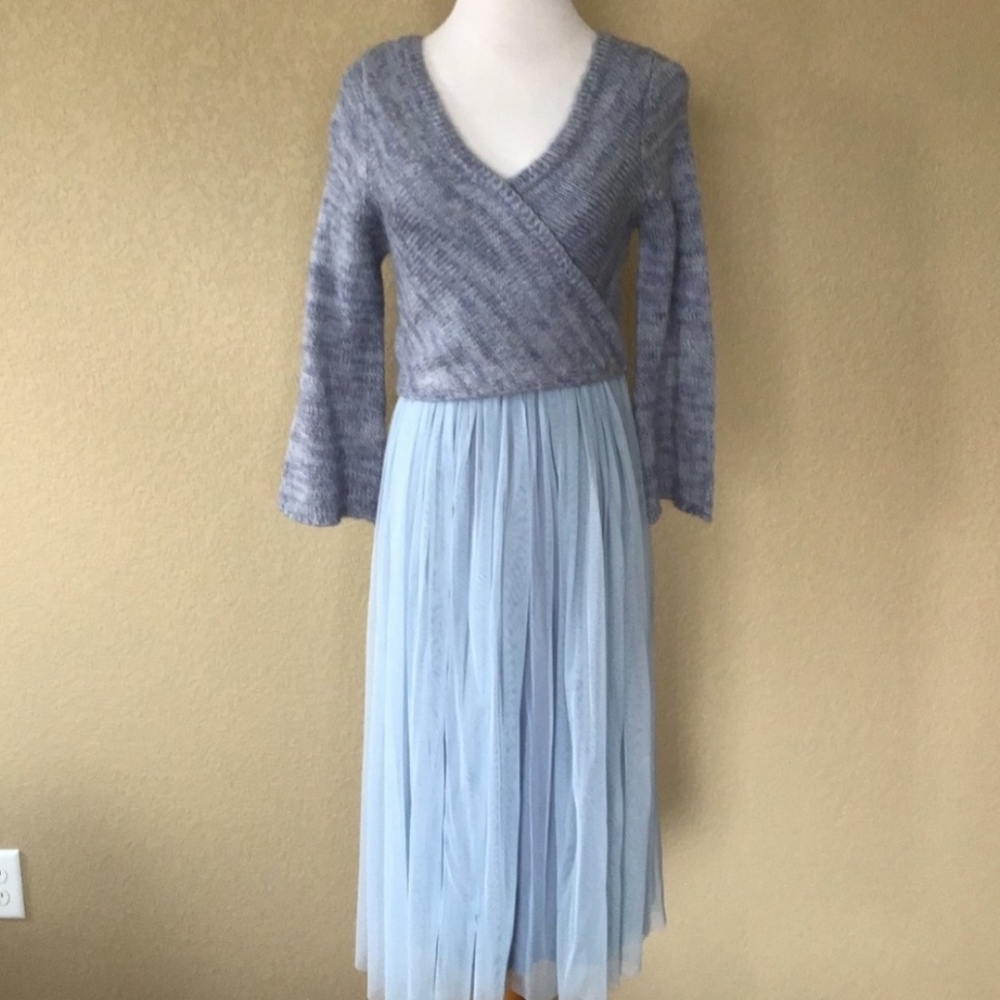Arabesque Dress $ 70$ 169 Size S - Picture 2 of 5
